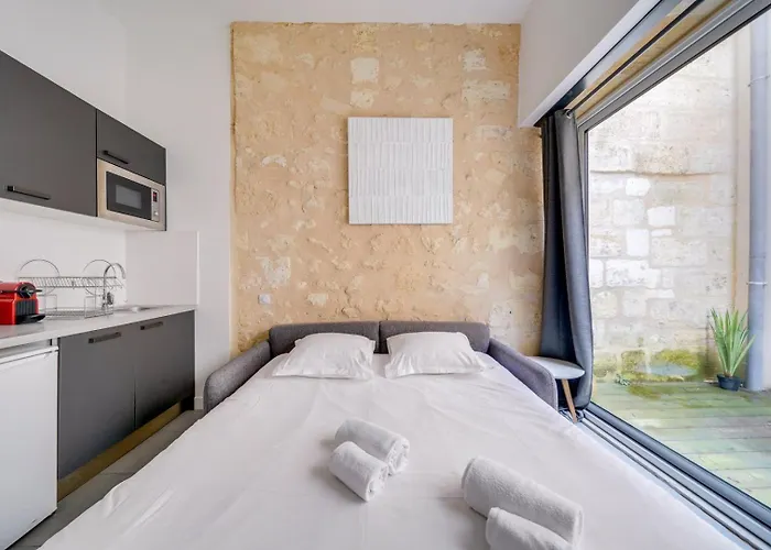 Apartment Beautiful With Private Terrace