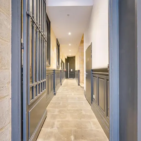 Apartment Beautiful With Private Terrace Bordeaux