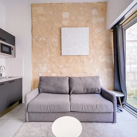 Apartment Beautiful With Private Terrace
